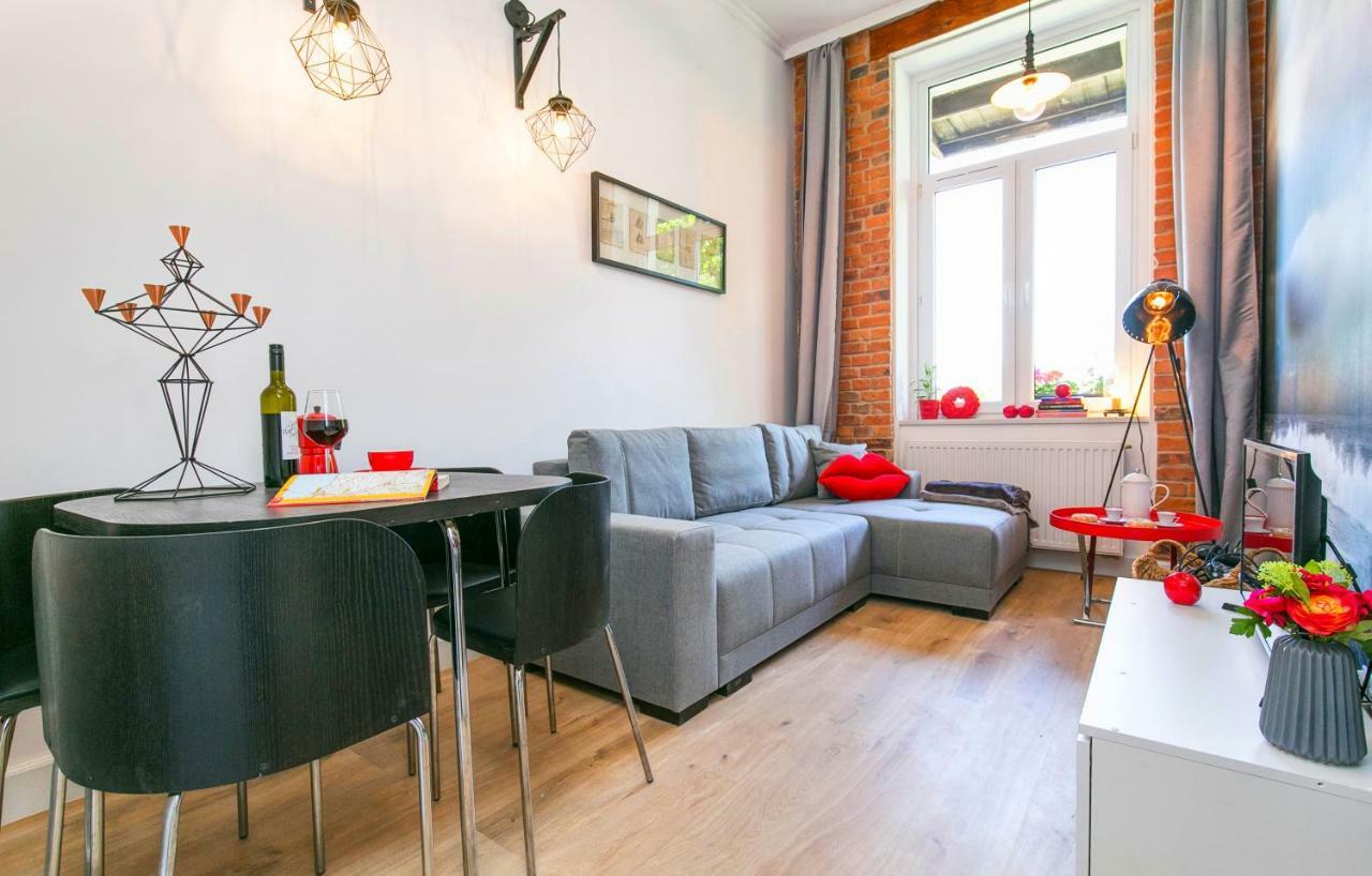Berg Apartament Red Obok Starego Miasta Danzig Exterior foto