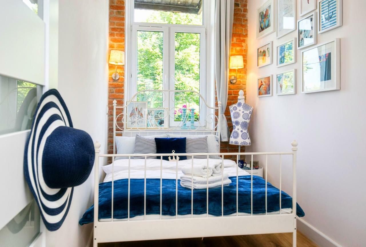 Berg Apartament Red Obok Starego Miasta Danzig Exterior foto