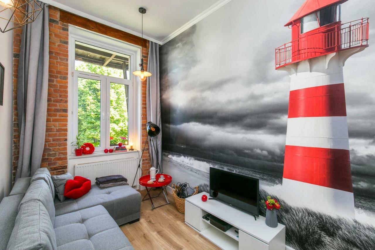 Berg Apartament Red Obok Starego Miasta Danzig Exterior foto